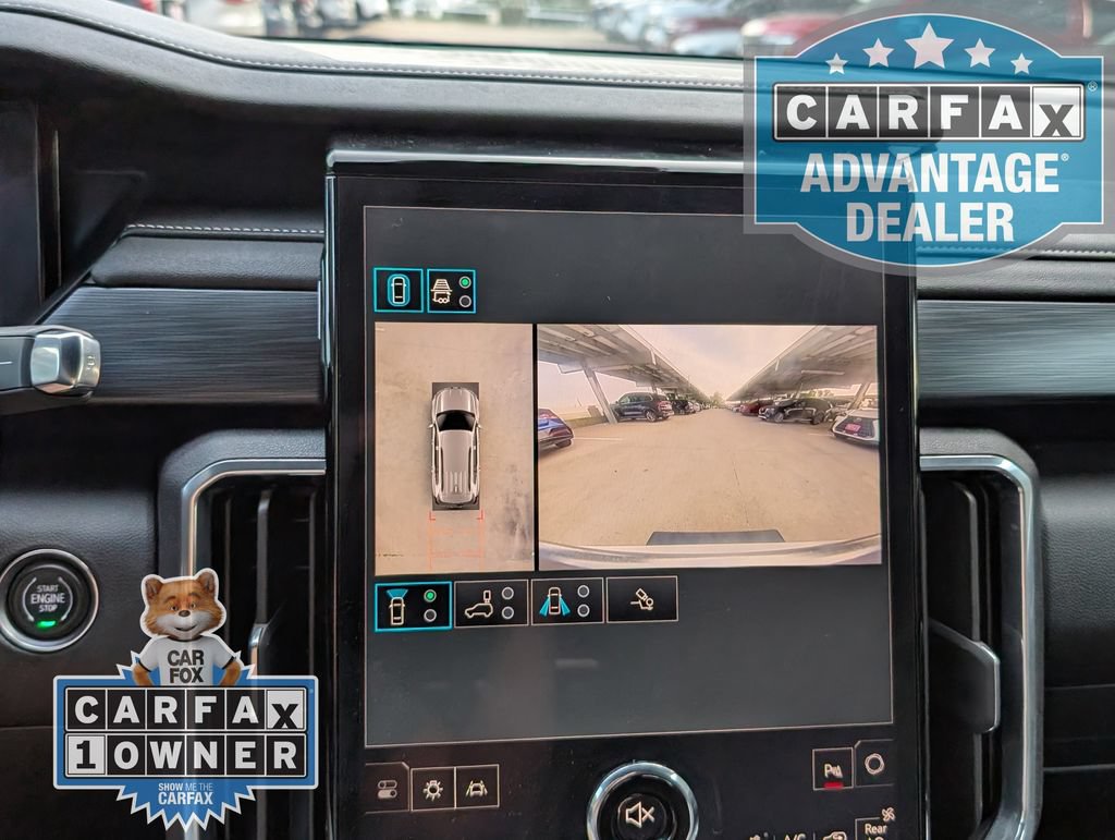 Used 2025 GMC Acadia Elevation FWD image 9