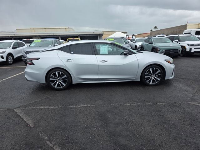 Used 2021 Nissan Maxima 3.5 SV w/ Floor Mat Group FWD image 8
