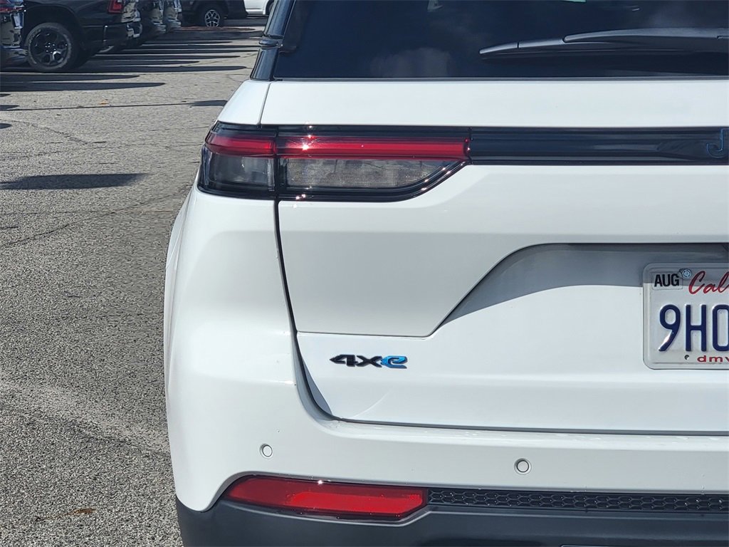 Used 2022 Jeep Grand Cherokee Trailhawk image 8