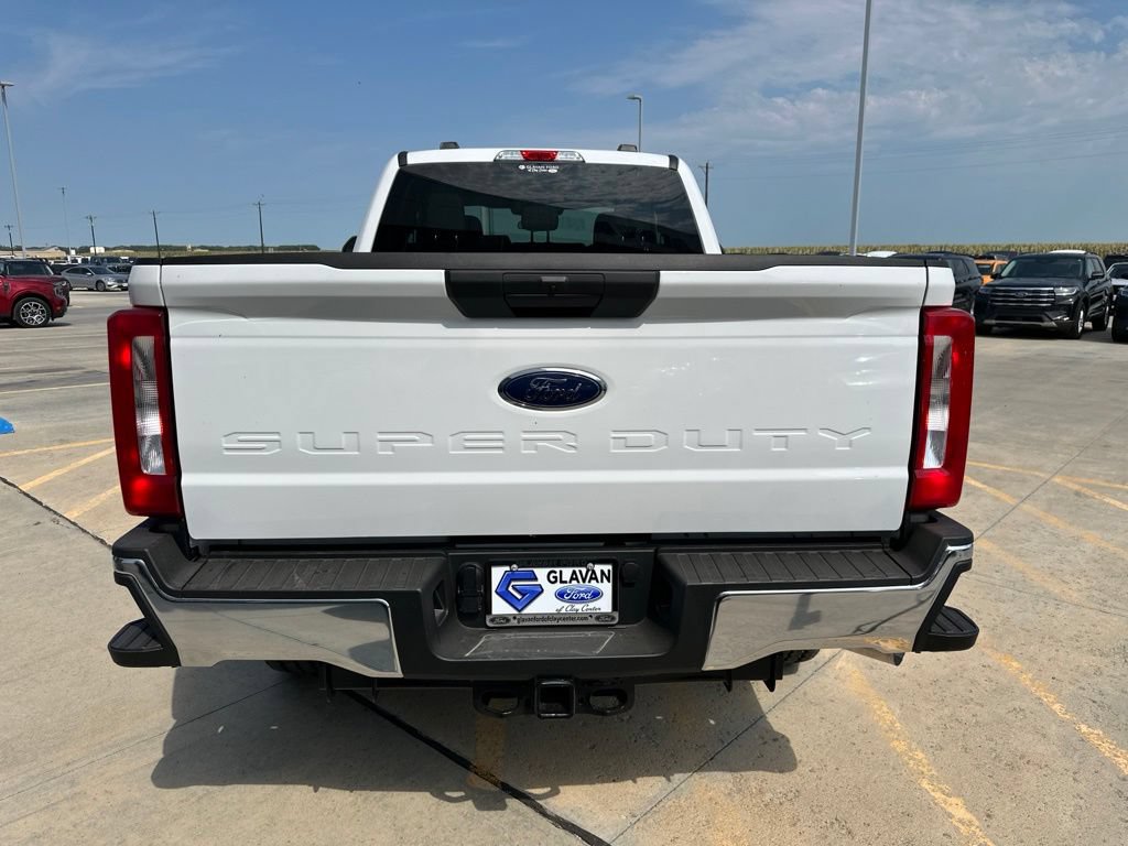 New 2026 Ford F350 XLT AWD/4WD image 7