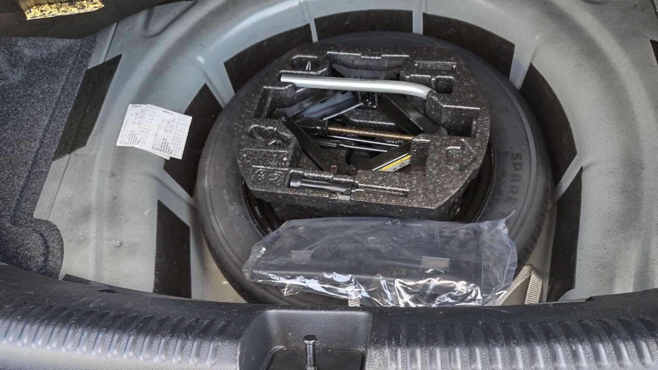 Used 2015 Volkswagen Jetta S image 27