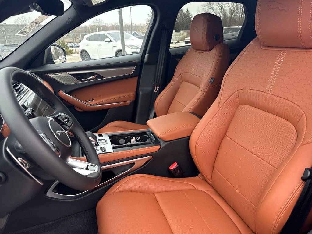 New 2026 Jaguar F-PACE R-Dynamic S AWD/4WD image 11