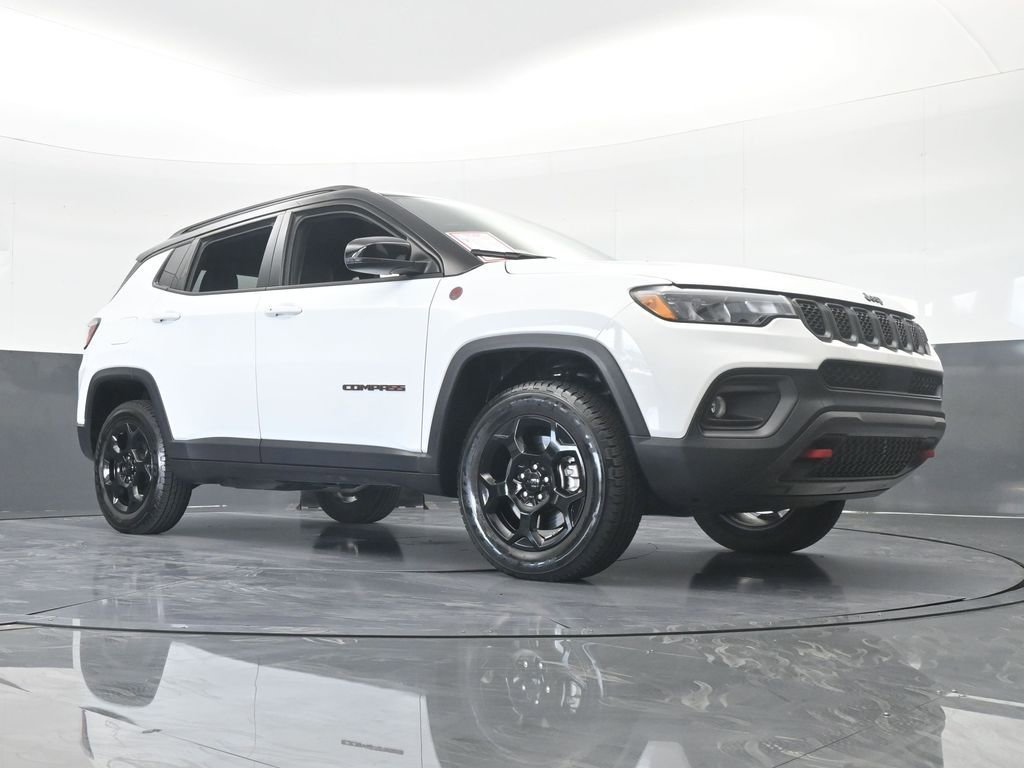 Used 2023 Jeep Compass Trailhawk image 64
