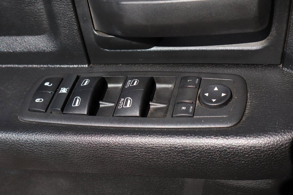 Used 2022 RAM 3500 Tradesman w/ Safety Group image 16