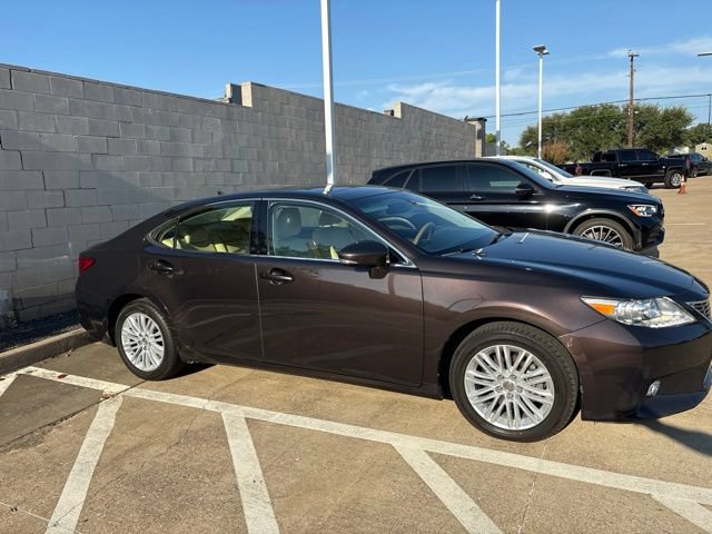 Used 2014 Lexus ES 350 w/ Premium Package