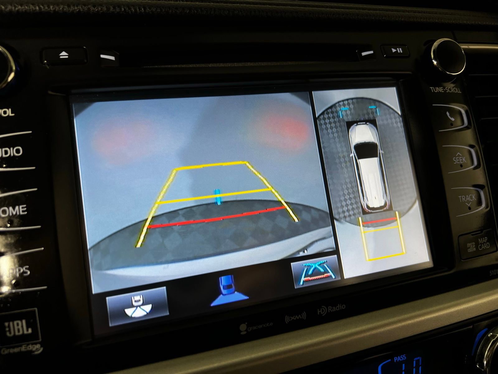 Used 2018 Toyota Highlander Limited Platinum image 20