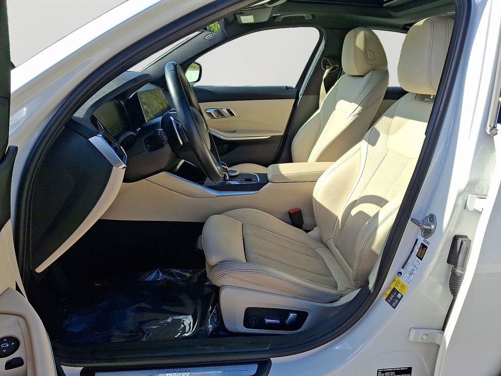 Used 2022 BMW 330e xDrive image 14