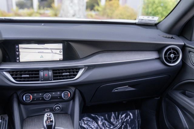 Used 2023 Alfa Romeo Stelvio Ti w/ Active Assist Plus Package AWD/4WD image 28