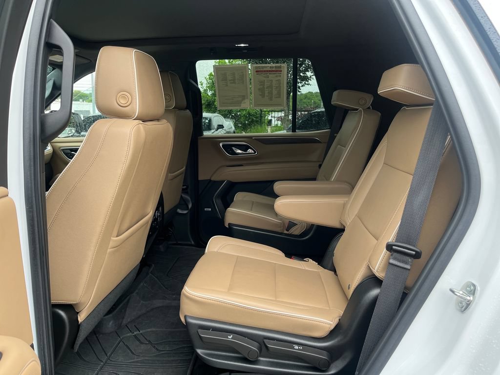 Used 2023 Chevrolet Tahoe Premier AWD/4WD image 26