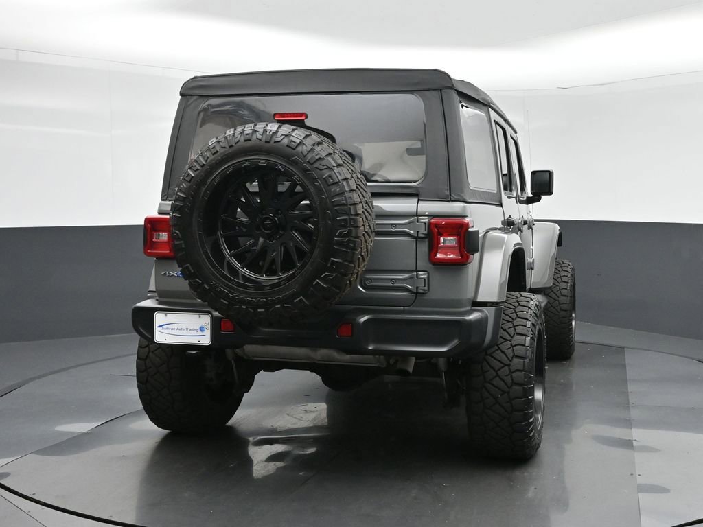 Used 2021 Jeep Wrangler Unlimited Sahara w/ Cold Weather Group image 6
