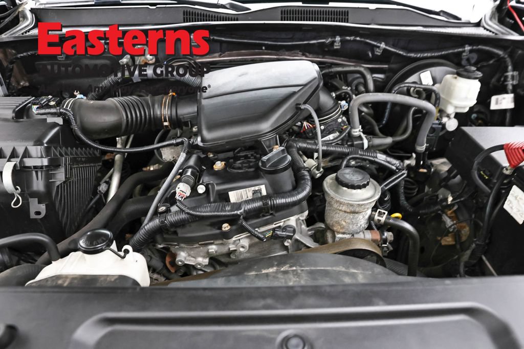 Used 2021 Toyota Tacoma SR w/ SX Package AWD/4WD image 7