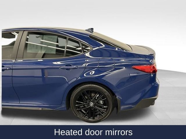 Used 2025 Toyota Camry SE image 16