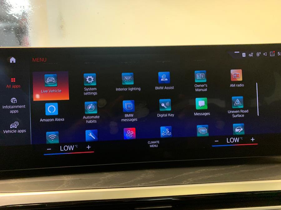 Used 2024 BMW 330i xDrive Sedan w/ Convenience Package image 29