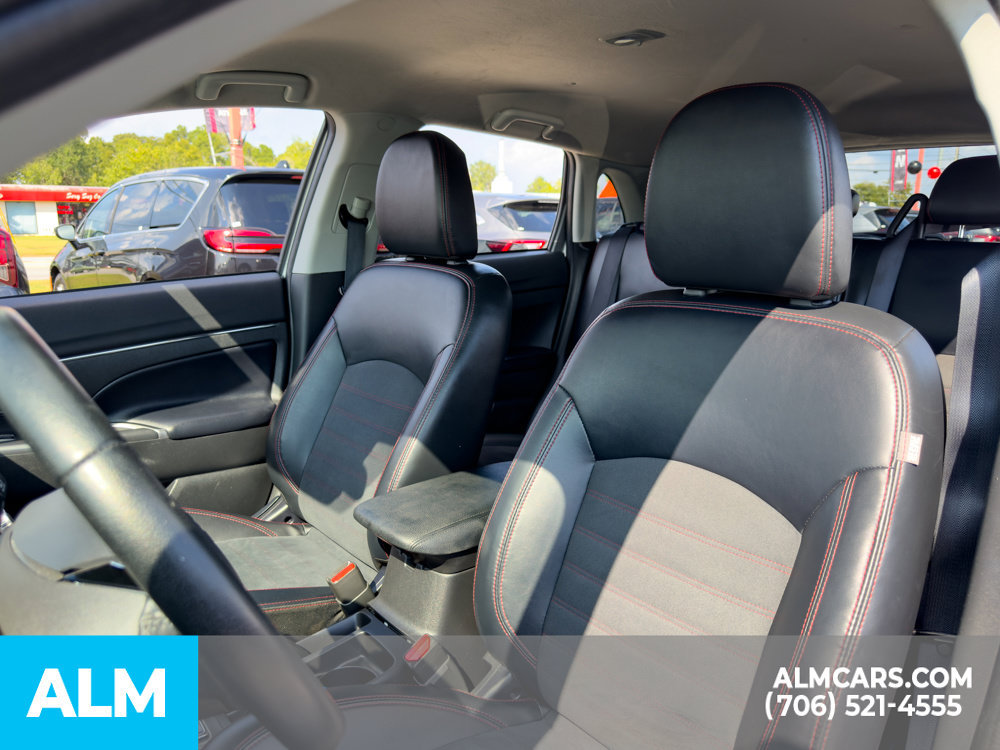 Used 2024 Mitsubishi Outlander Sport SE AWD/4WD image 5