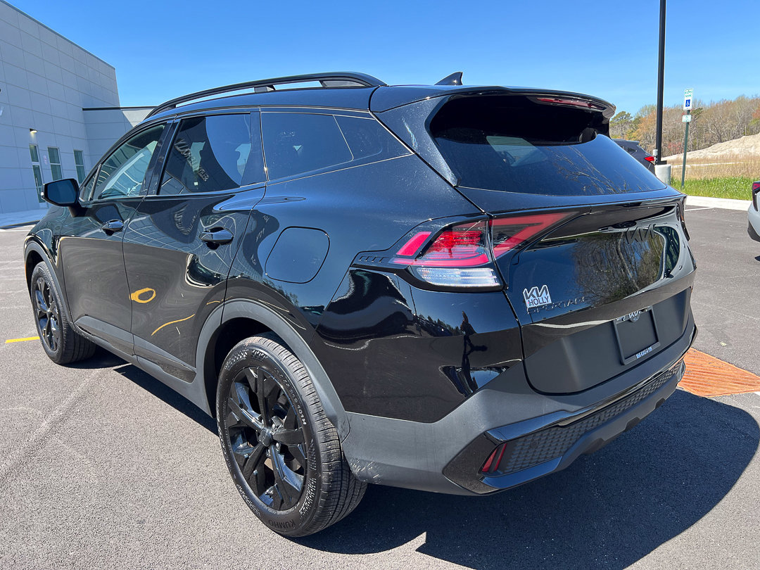 Used 2025 Kia Sportage X-Line w/ Premium Package AWD/4WD image 3
