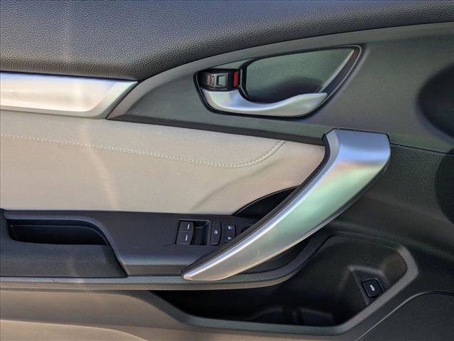 Used 2019 Honda Civic EX image 10