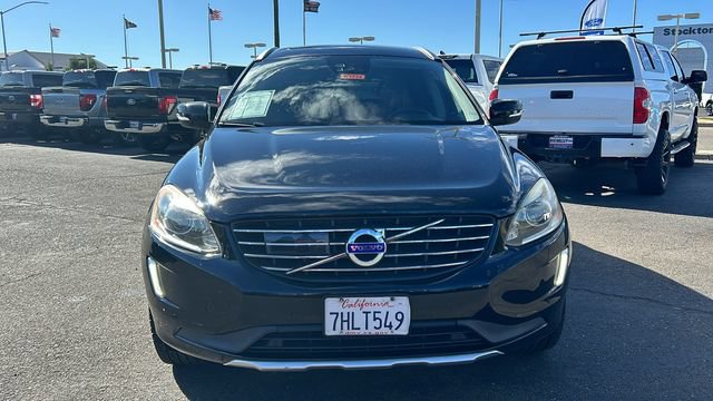 Used 2015 Volvo XC60 T5 Platinum w/ Protection Package FWD image 8