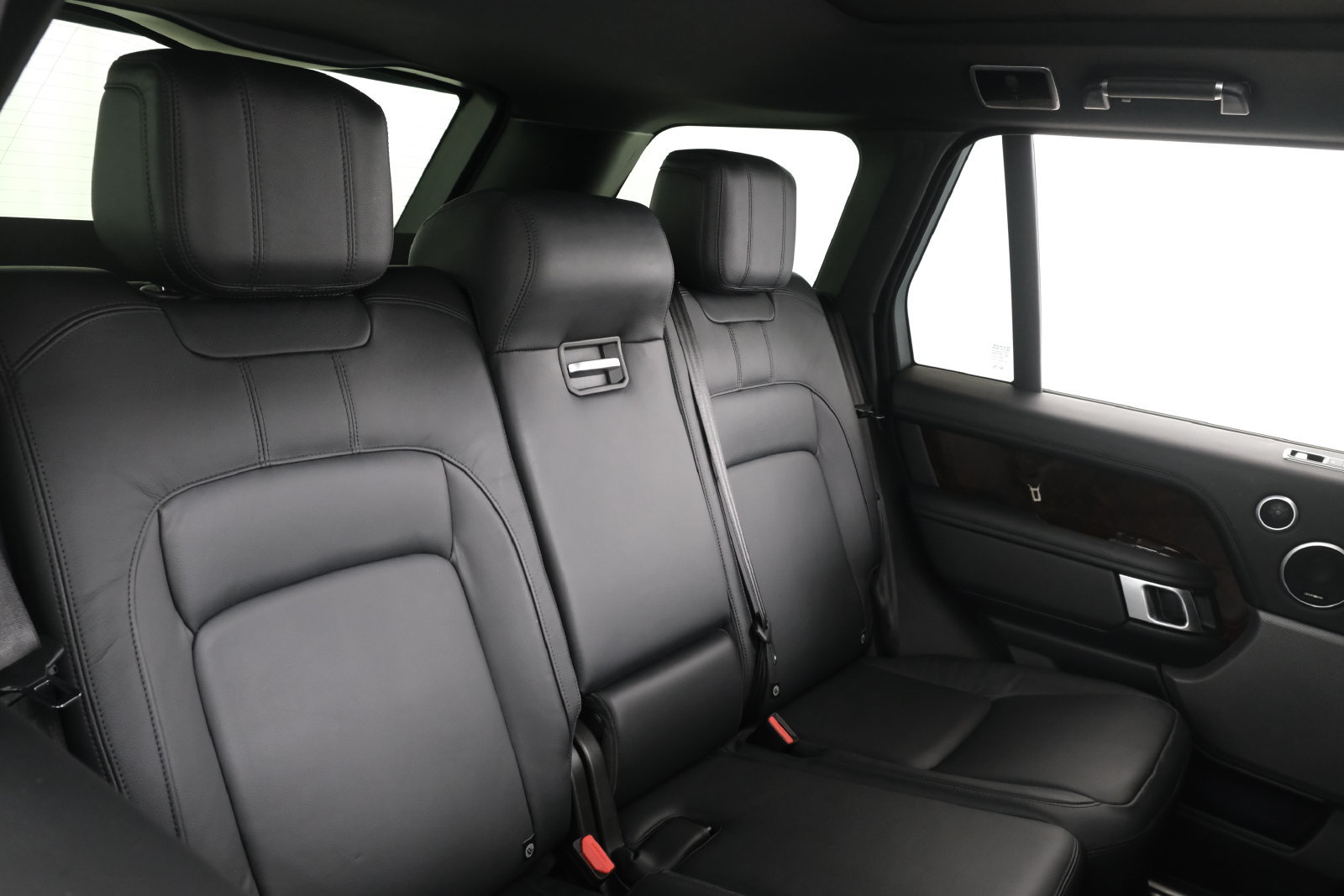 Used 2021 Land Rover Range Rover AWD/4WD image 40