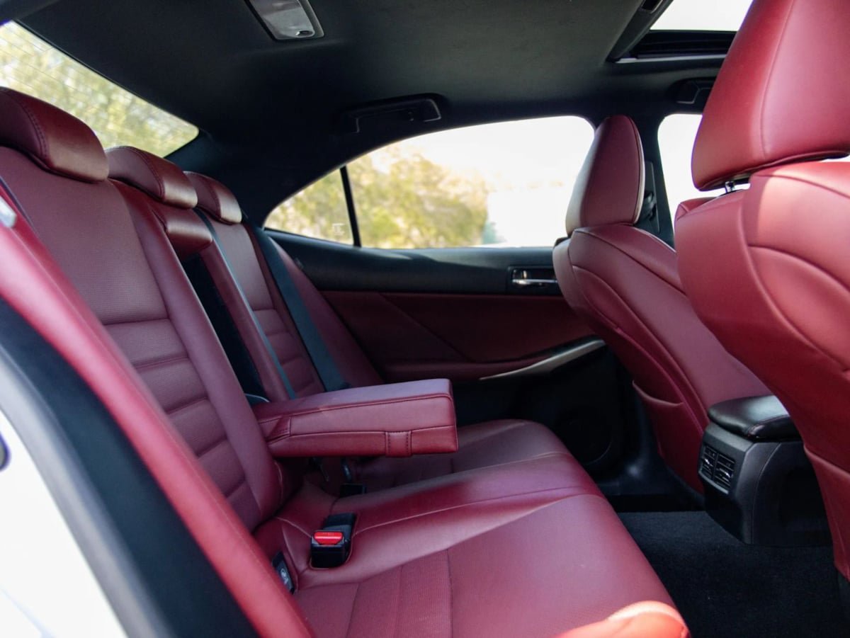 Used 2016 Lexus IS 200t w/ F Sport Package RWD image 30