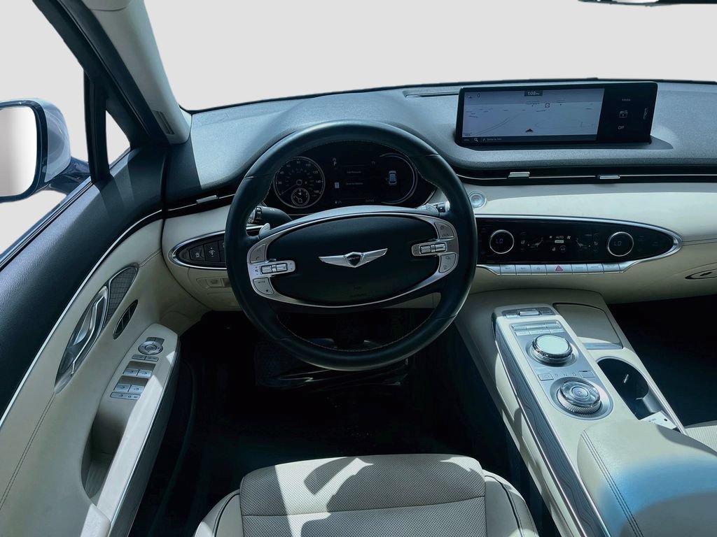 Used 2023 Genesis GV70 2.5T w/ Advanced Package AWD/4WD image 24