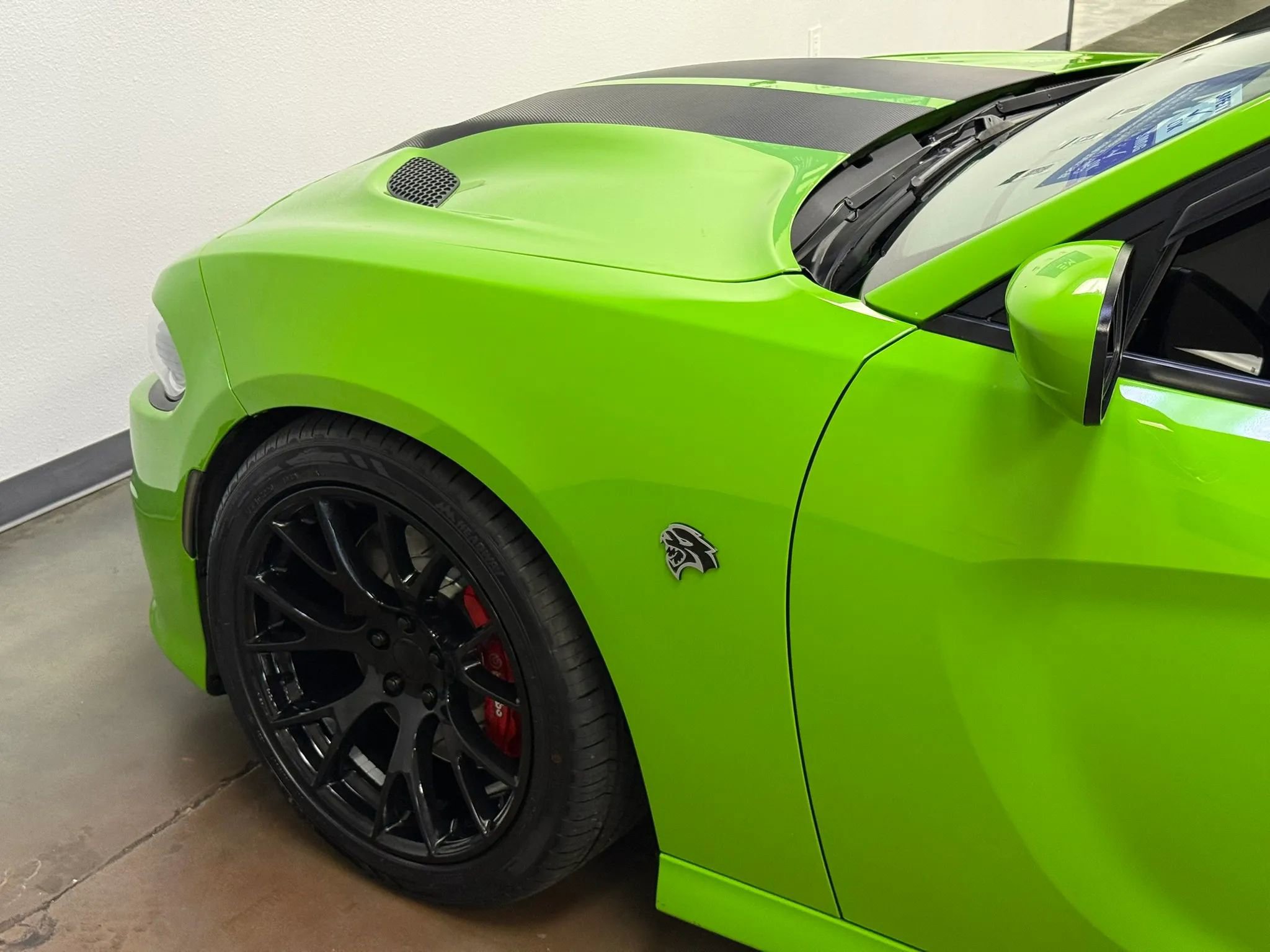 Used 2017 Dodge Charger SRT Hellcat w/ Harman/Kardon Audio Group RWD image 8