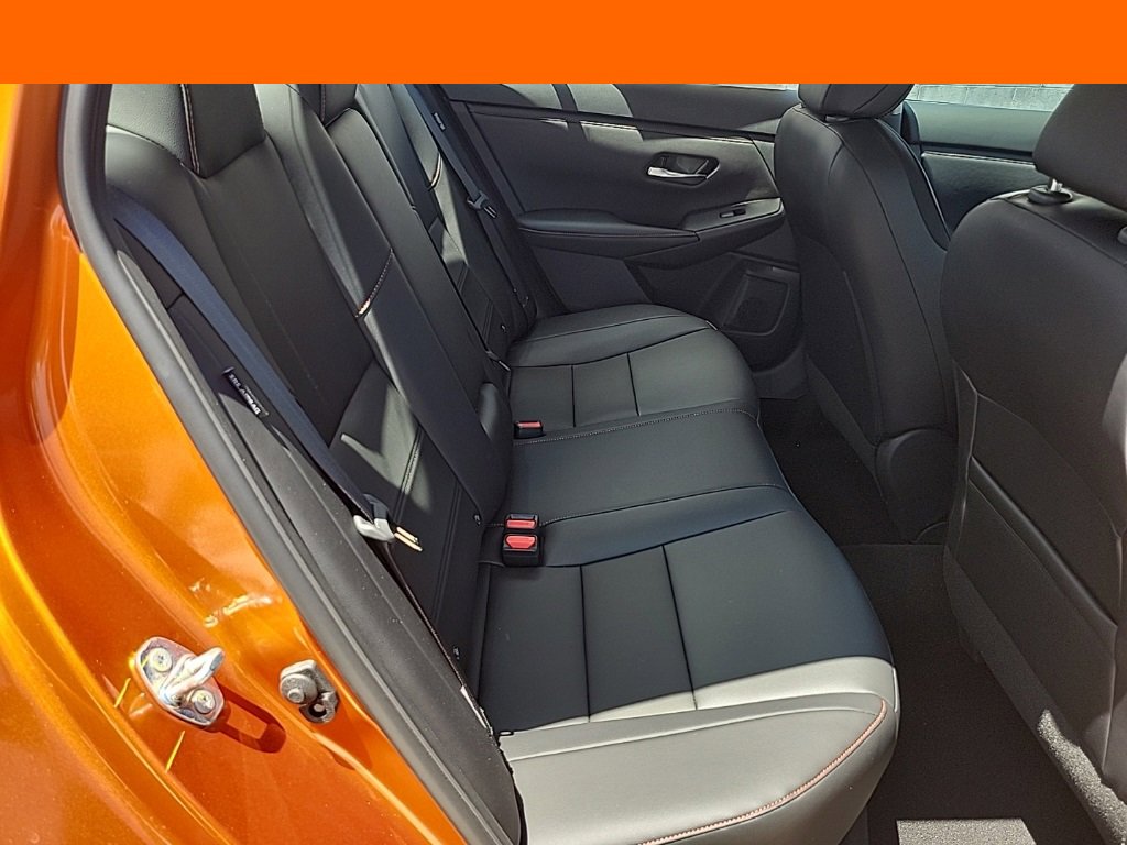 New 2024 Nissan Sentra SR w/ SR Premium Package image 33