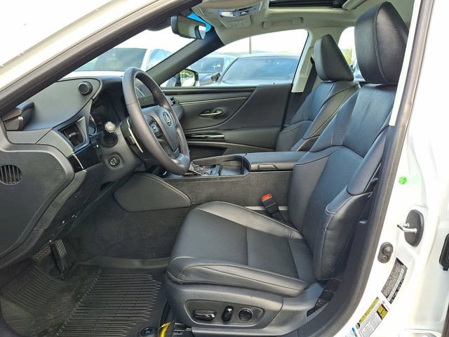 Certified 2023 Lexus ES 250 w/ Premium Package AWD/4WD image 10