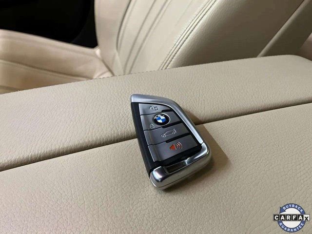 Used 2019 BMW 540i image 31
