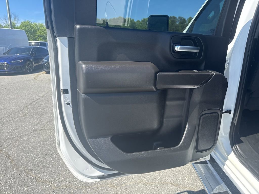 Used 2023 Chevrolet Silverado 2500 LT AWD/4WD image 24