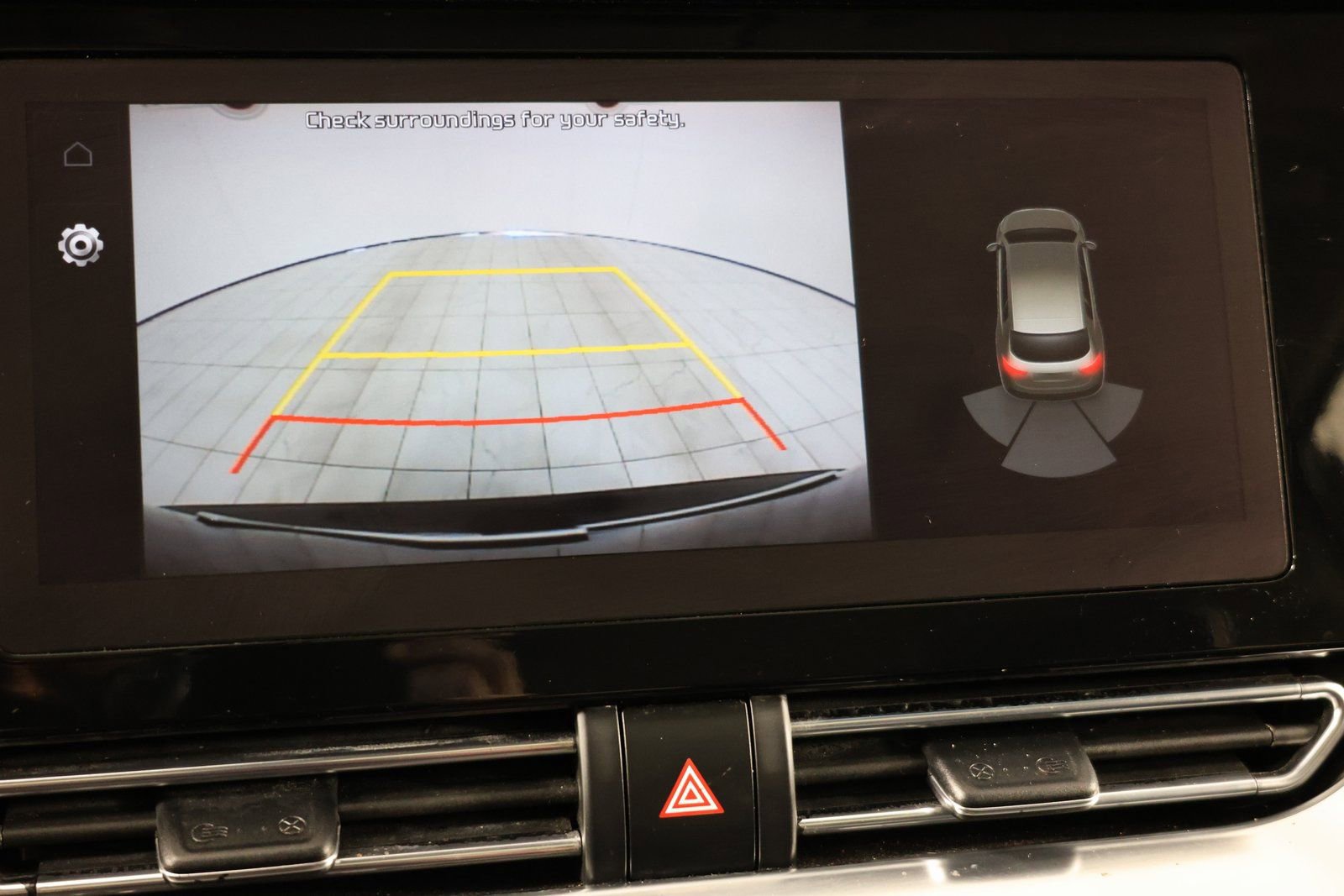 Used 2022 Kia Niro EX Premium w/ Cold Weather Package image 7