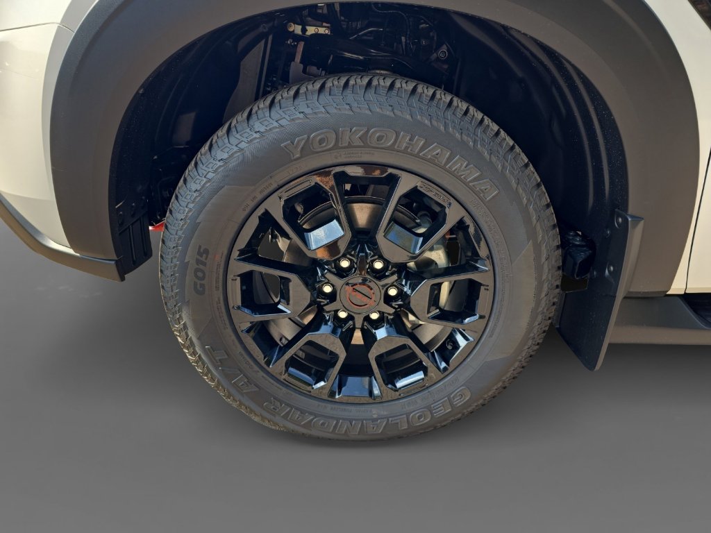 New 2026 Nissan Armada PRO-4X w/ Captain's Chari Seat Package image 9