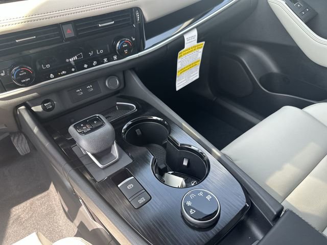 New 2025 Nissan Rogue SL image 24