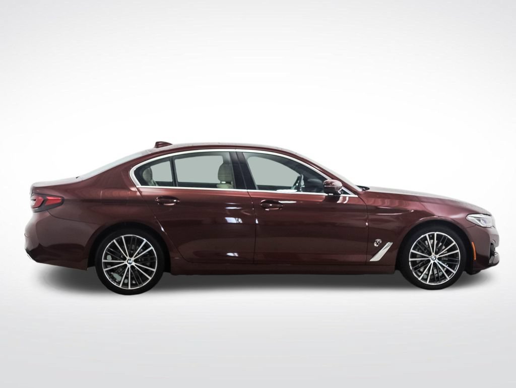 Certified 2023 BMW 530i xDrive AWD/4WD image 6