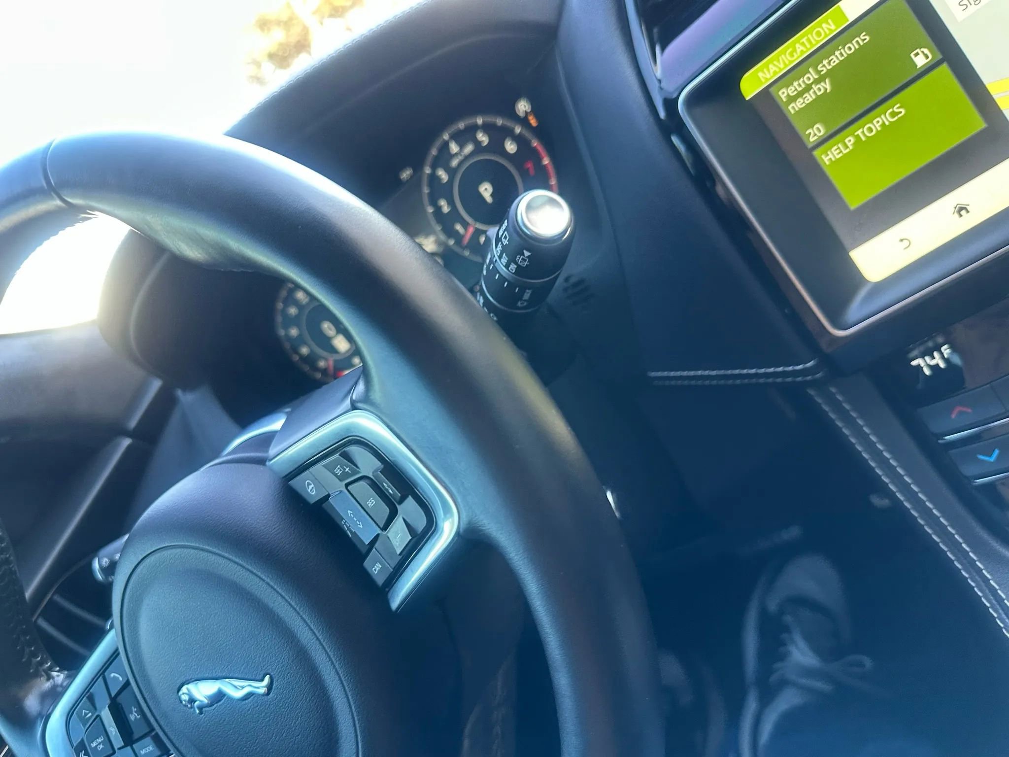 Used 2019 Jaguar F-PACE S AWD/4WD image 36