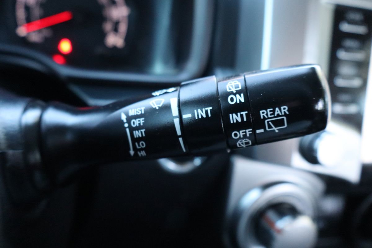 Used 2022 Toyota 4Runner SR5 Premium image 32