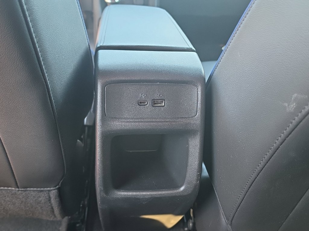 Used 2024 Buick Envista Sport Touring w/ Convenience I Package FWD image 18