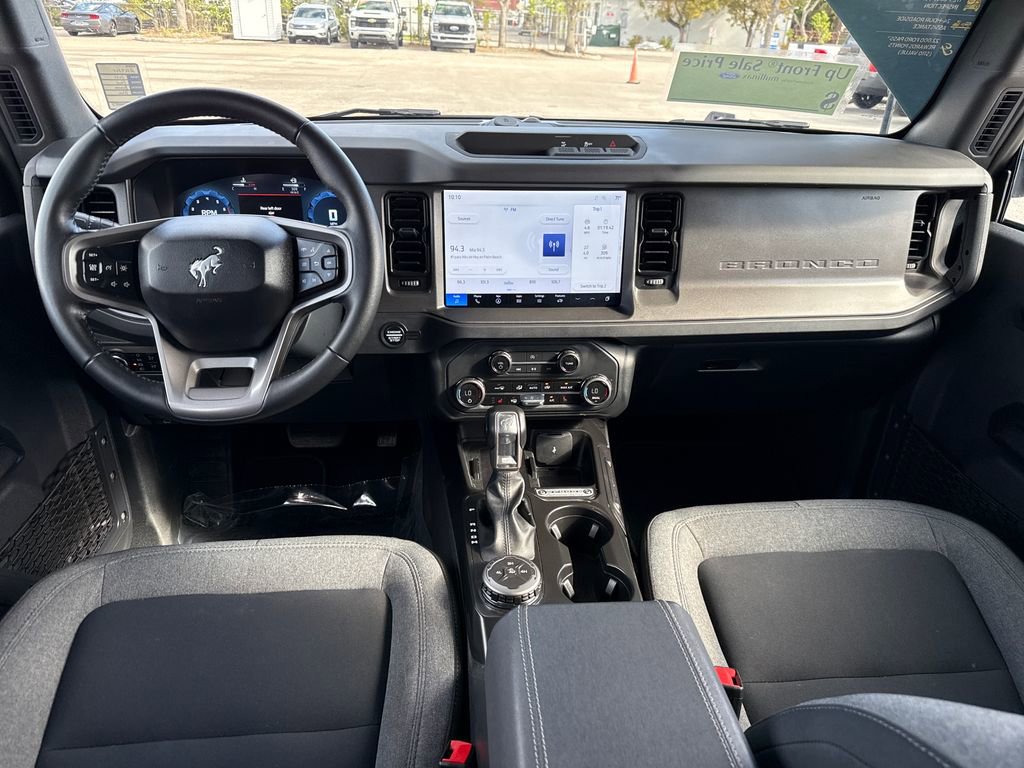 Certified 2025 Ford Bronco Big Bend image 6