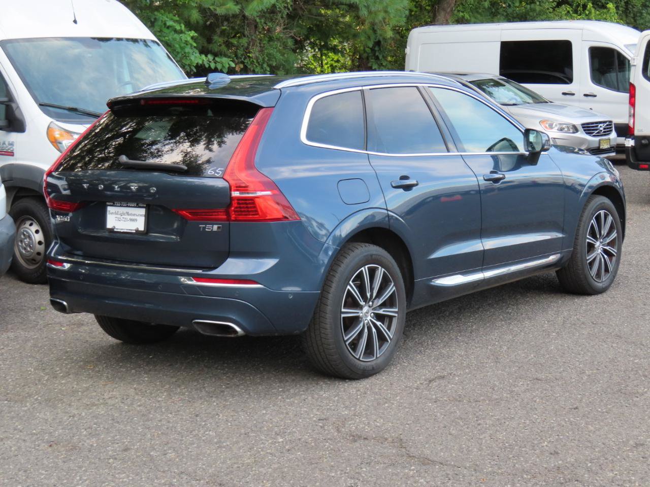 Used 2018 Volvo XC60 T5 Inscription AWD/4WD image 5