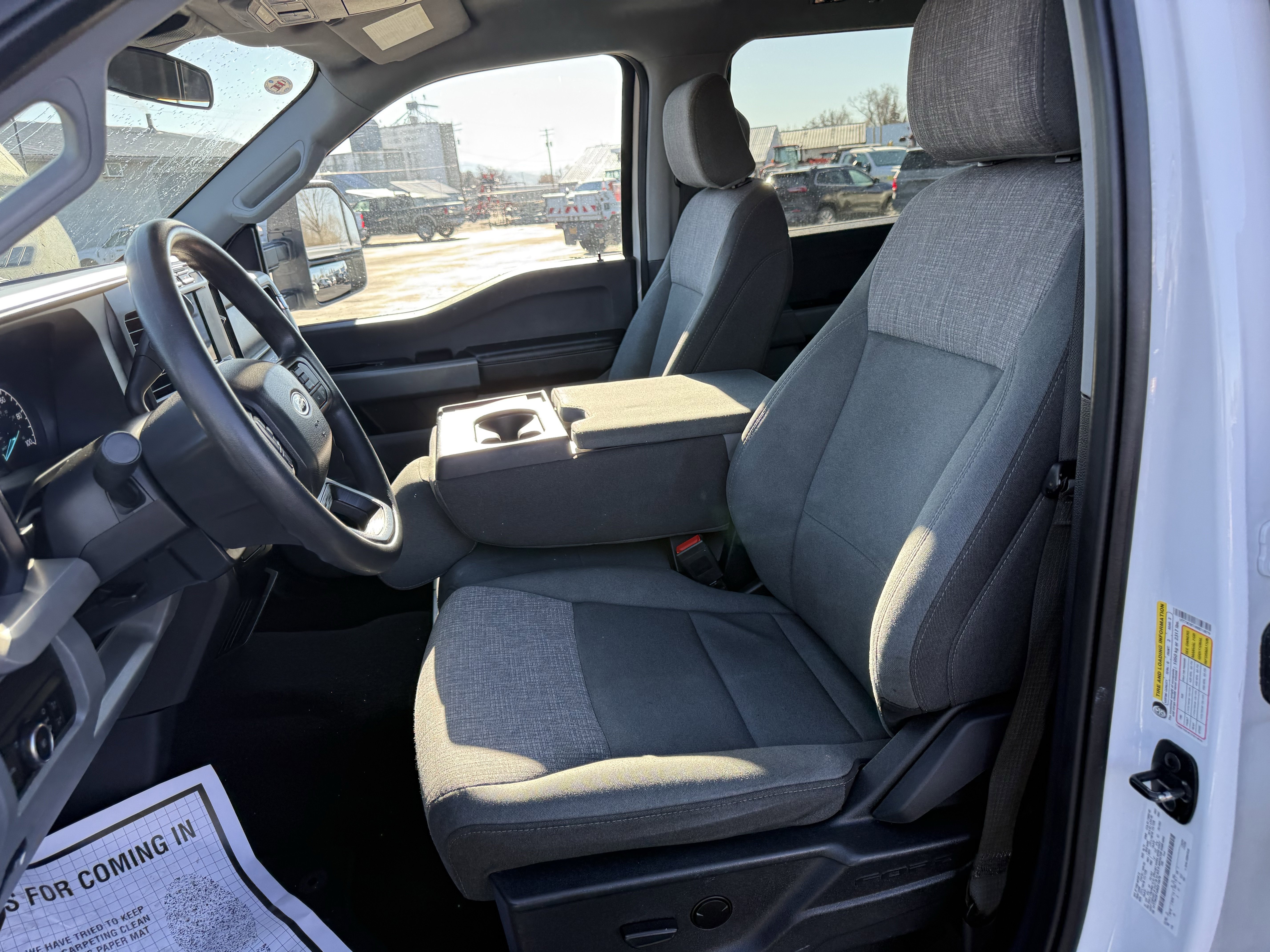 Used 2024 Ford F250 XLT image 7