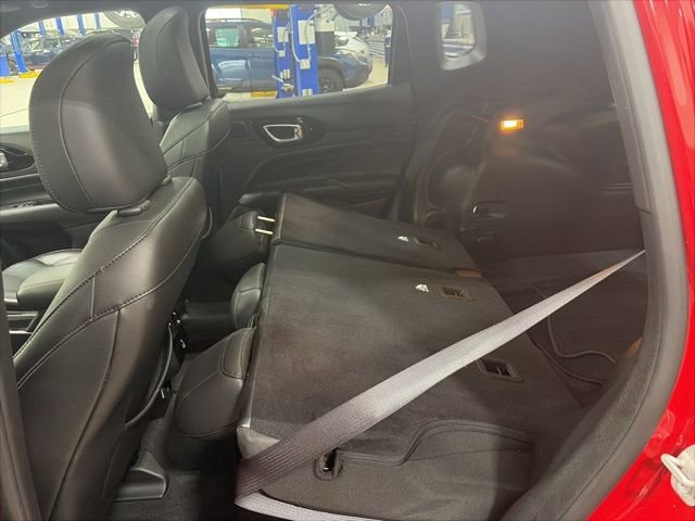 Used 2023 Jeep Compass Limited w/ Elite Group for (Red) Edition image 4