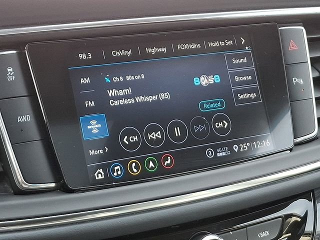 Used 2020 Buick Enclave Essence w/ LPO, Touring Package image 22