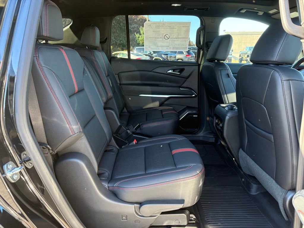 New 2026 Chevrolet Traverse RS image 26