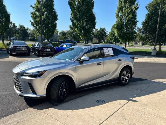 Used 2024 Lexus RX 350 Premium w/ Accessory Package (Z1) AWD/4WD image 3