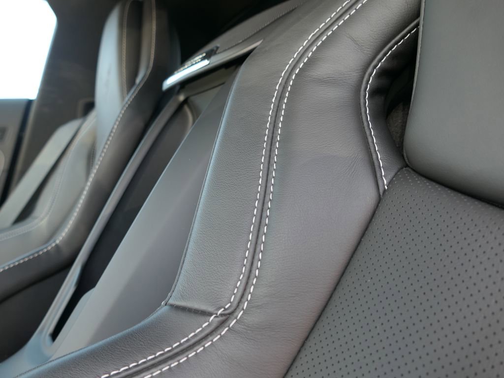 Used 2025 Chevrolet Corvette Stingray Coupe w/ 1LT image 10