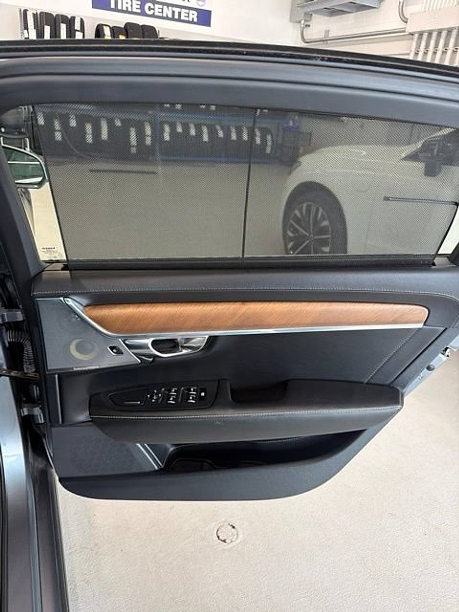 Used 2019 Volvo S90 T6 Inscription w/ Advanced Package AWD/4WD image 11