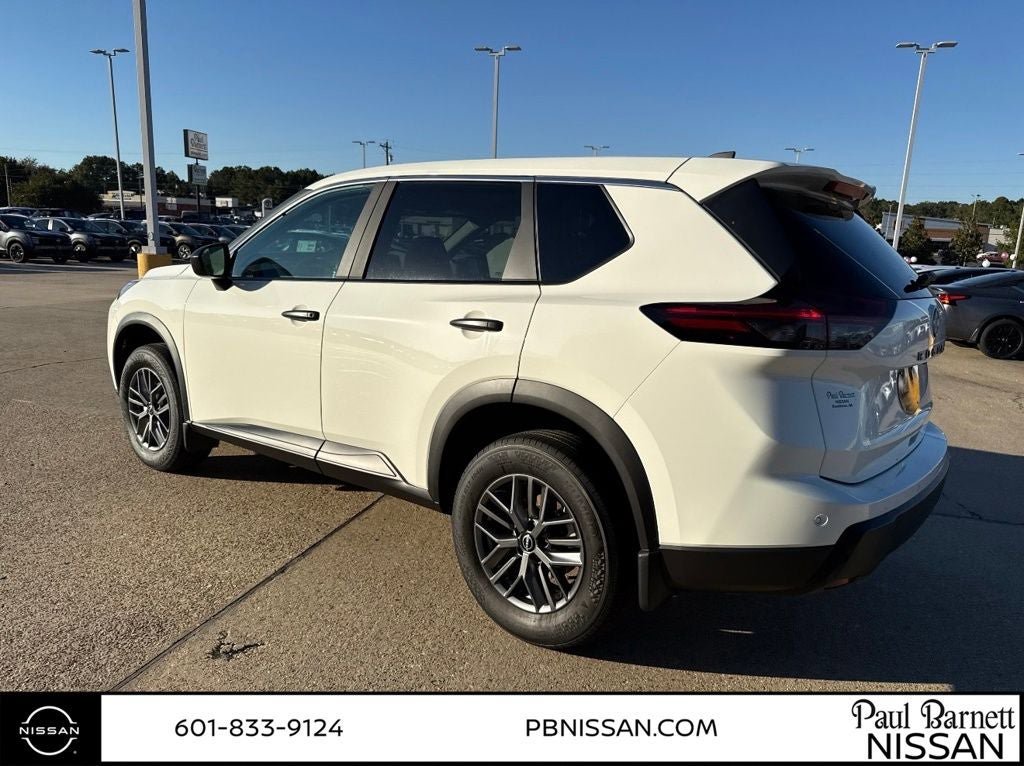 New 2026 Nissan Rogue S image 8