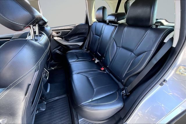Used 2022 Subaru Forester Limited AWD/4WD image 21