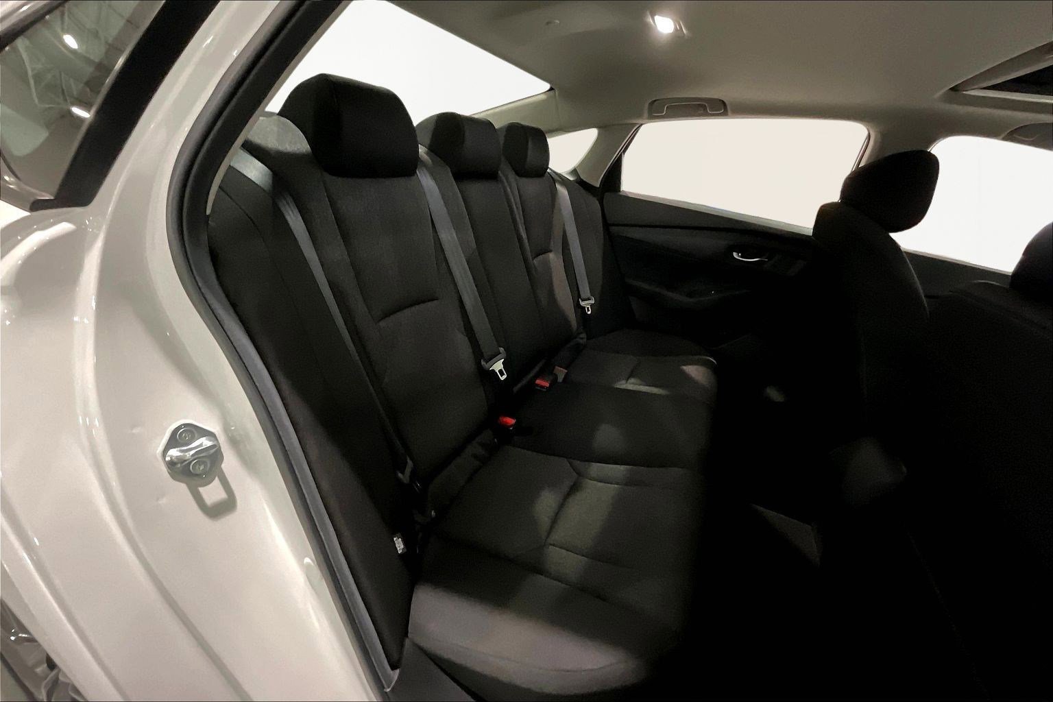 Used 2024 Honda Accord EX image 24