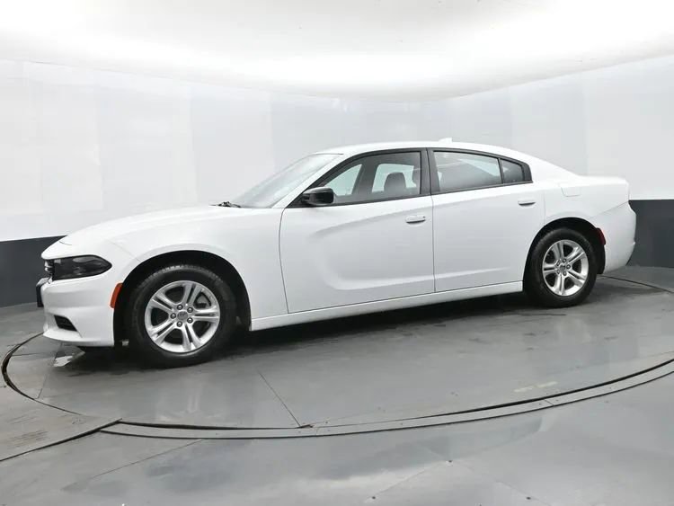 Used 2023 Dodge Charger SXT RWD image 5
