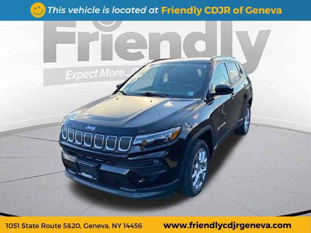Used 2022 Jeep Compass Latitude w/ Sun and Sound Group image 1